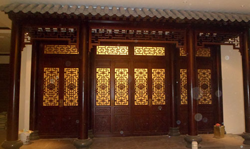 多文镇传统仿古门窗浮雕技术制作方法